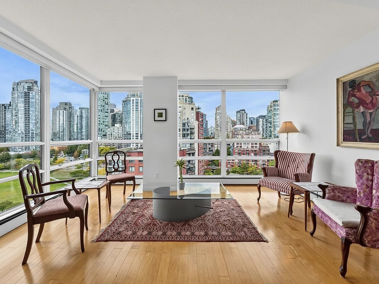 Property Photo:  139 Drake Street 16D  BC V6Z 2T8 