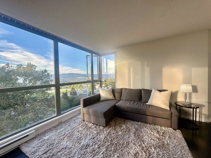 Property Photo:  4888 Hazel Street 1005  BC V5H 4T4 