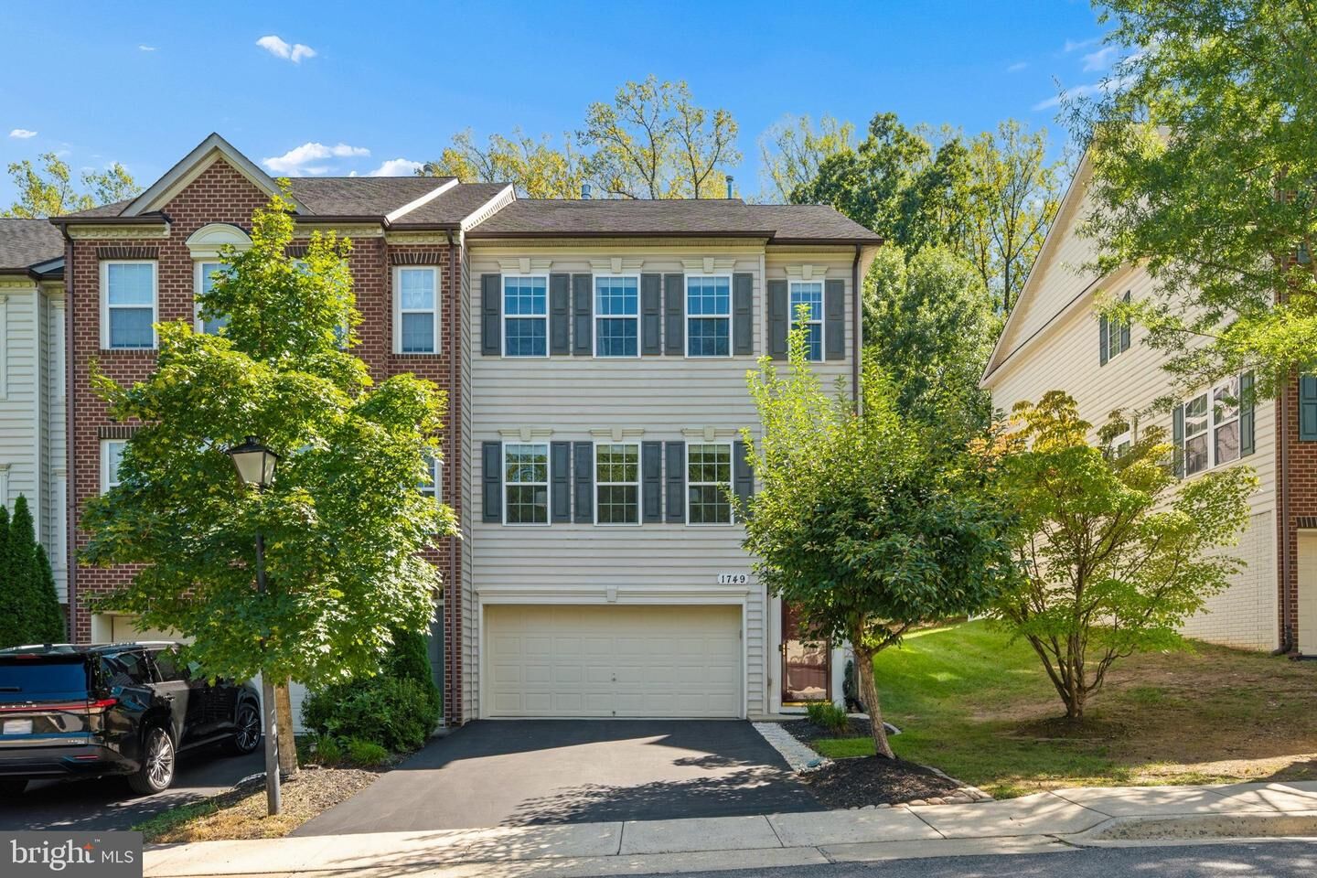 Property Photo: 1749 Chiswick Court MD 20904