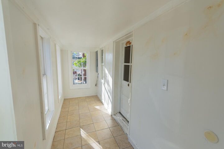 Property Photo:  327 E Burke Street  WV 25404 