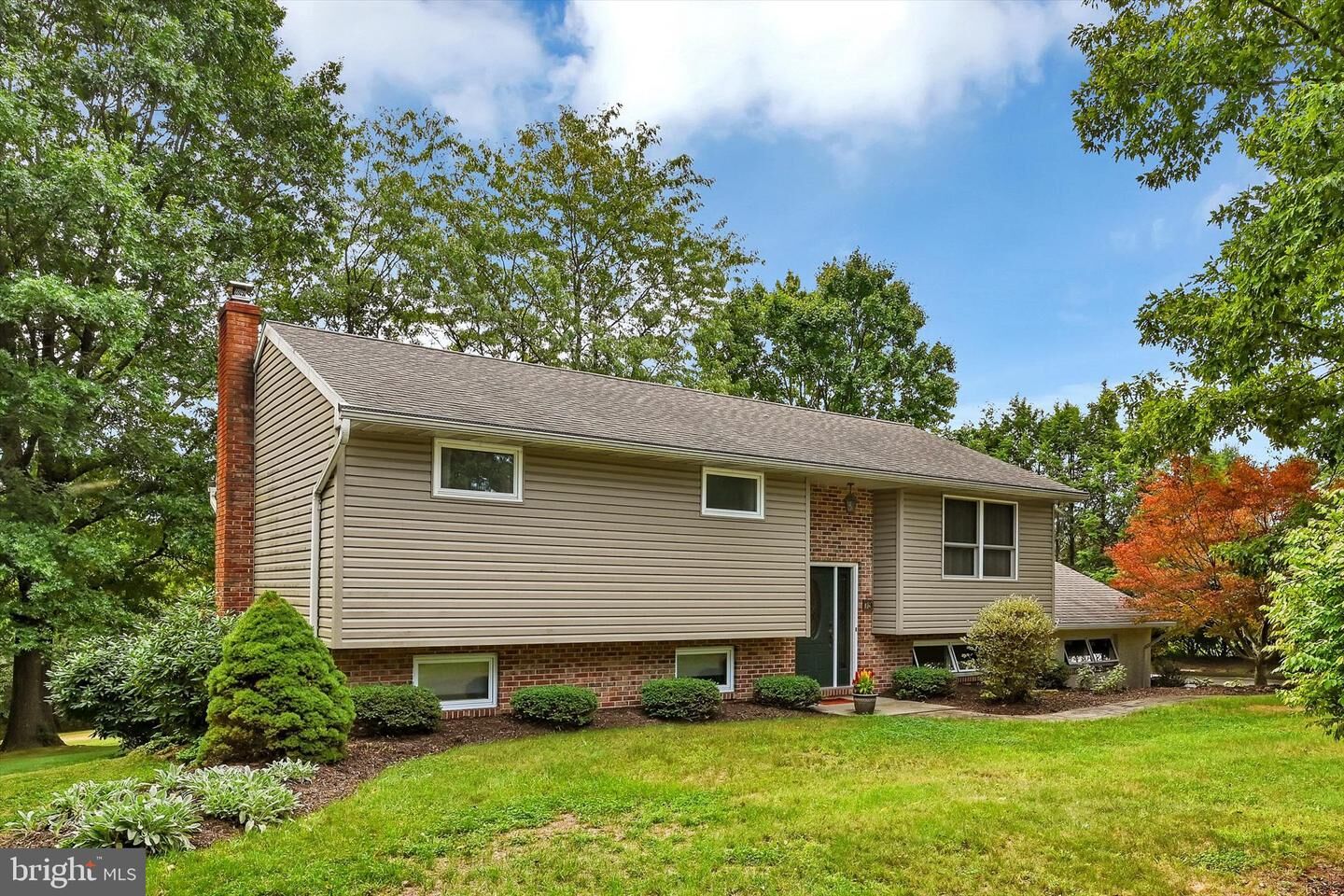 Property Photo:  79 Hill Road  PA 19506 