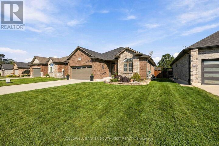 Property Photo: 740 Remington Court ON N7S 0C4