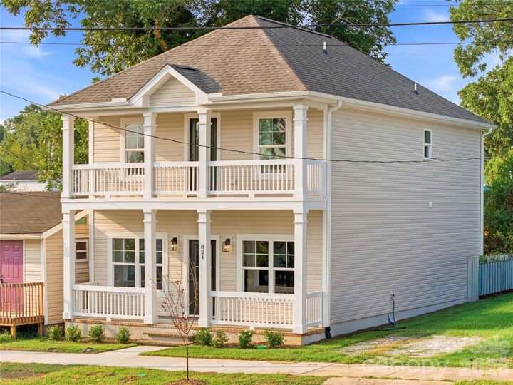 Property Photo:  3628 Glenwood Drive  NC 28208 