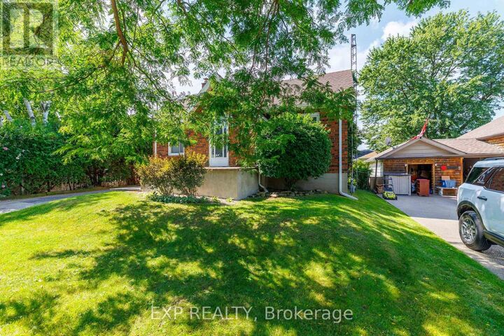 Property Photo:  61 Marmora Street  ON L2P 3C2 