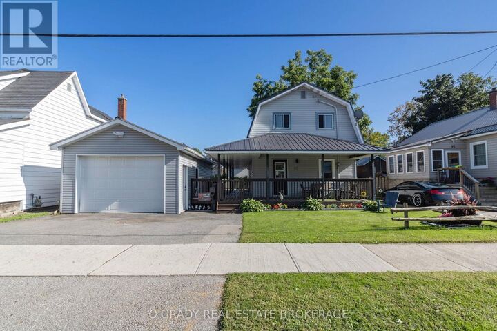 Property Photo:  87 Schofield Avenue  ON K6V 4M7 