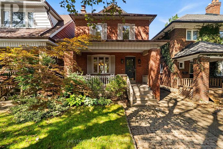 Property Photo:  198 Bowood Avenue  ON M4N 1Y6 