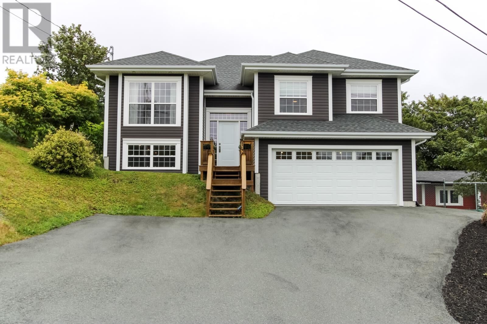 Property Photo:  14 Country Drive  NL A1K 1J2 