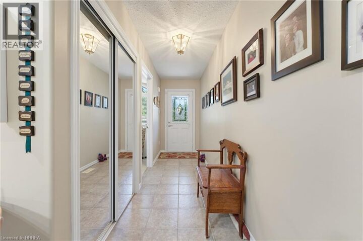 Property Photo:  73 Morton Avenue West 9  ON N3R 2N7 