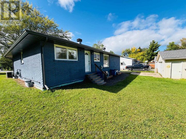 Property Photo:  68 Dingwall Parkway  ON P8N 1T4 