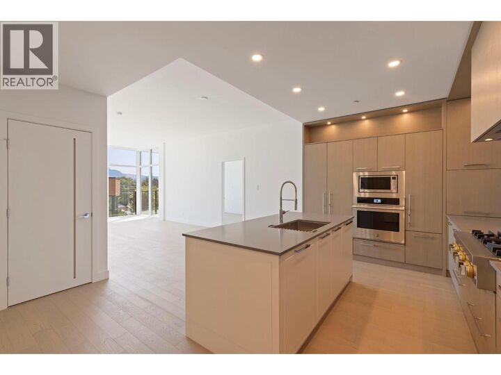 Property Photo:  3409 Lakeshore Road 303  BC V1W 0G6 