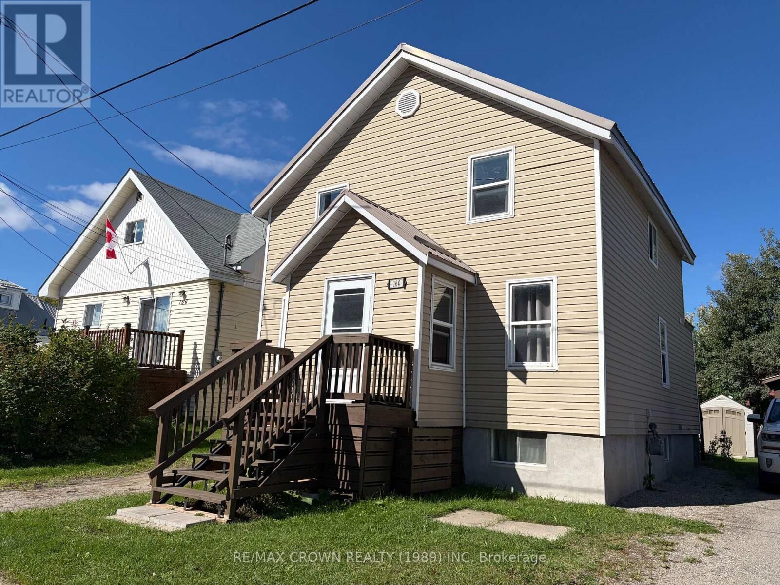 Property Photo:  164 Bloor Avenue  ON P0N 1H0 