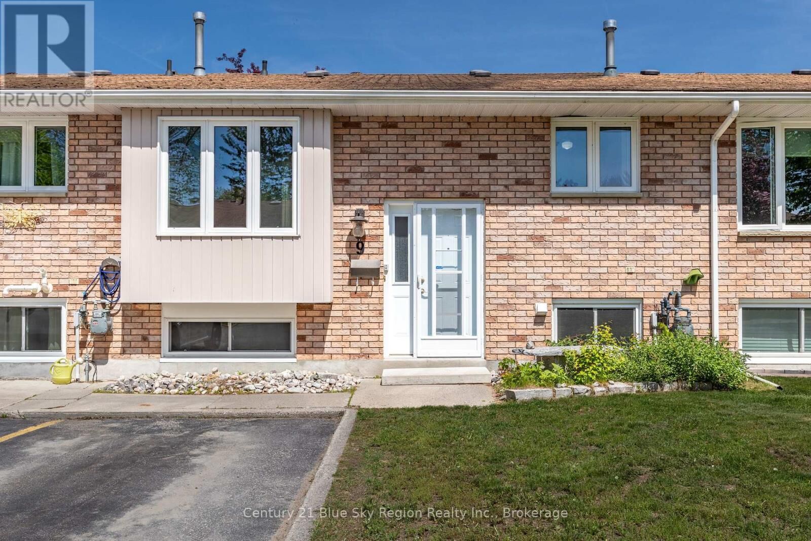 Property Photo:  624 Lakeshore Drive 9  ON P1A 2E8 