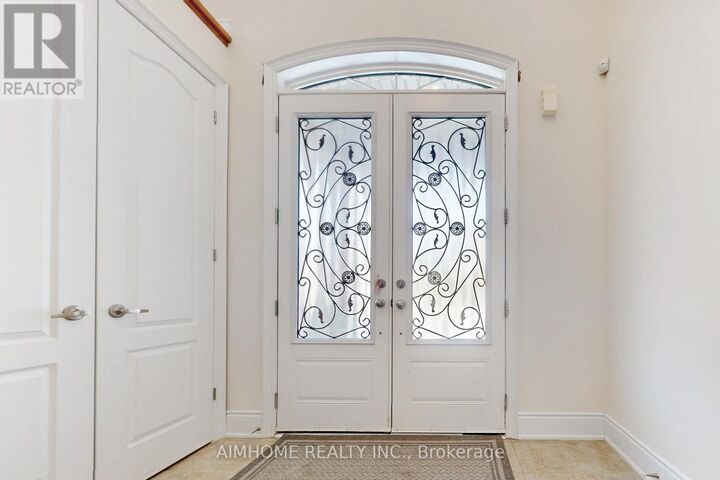 Property Photo:  35 Marbrook Street  ON L4C 0Y9 