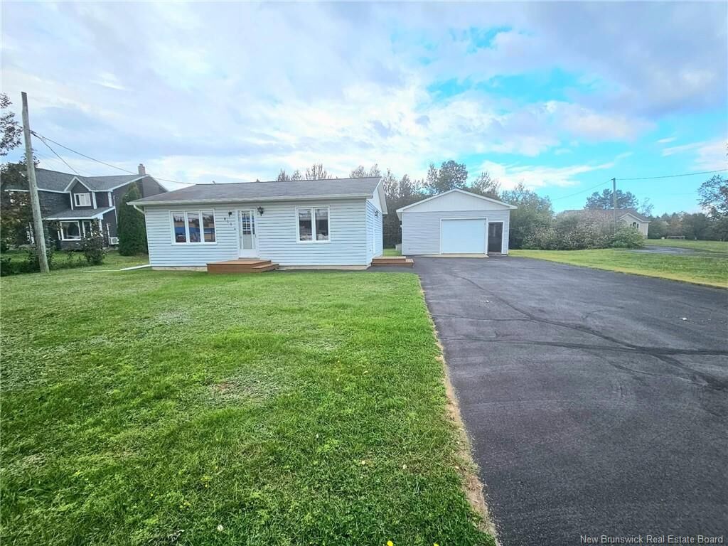 Property Photo:  611 Principale  NB E8K 1X6 