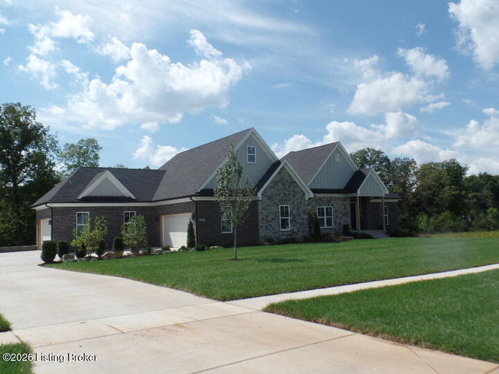 Property Photo: 7206 Sunset Ln KY 40014