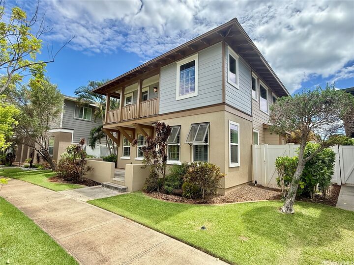 Property Photo:  91-1067 Waiinu Street  HI 96706 