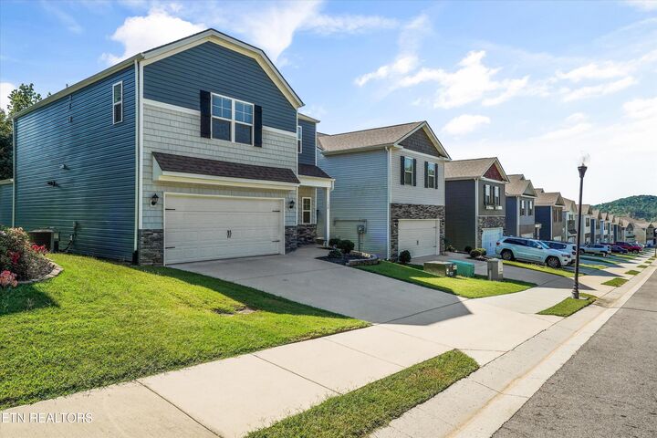 Property Photo: 130 Harbour Pointe Lane TN 37830