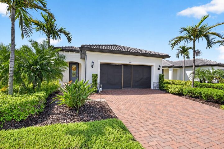 Property Photo: 2539 Brassica Drive FL 34289