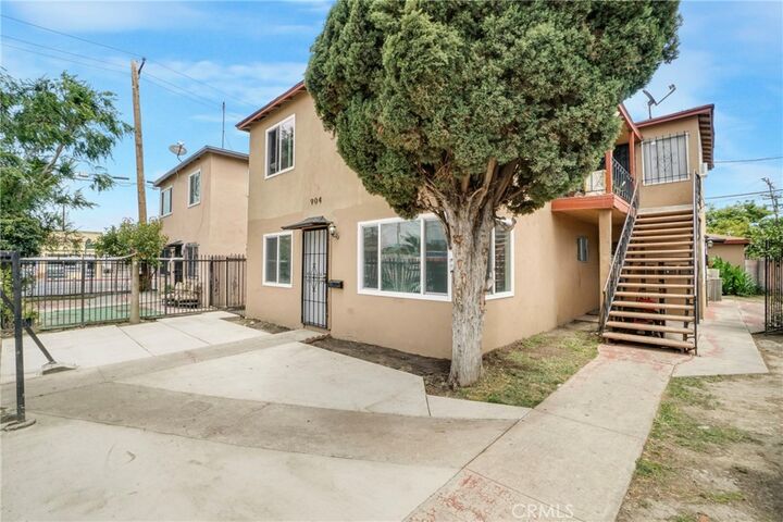 Property Photo:  904 S Bullis Road  CA 90221 