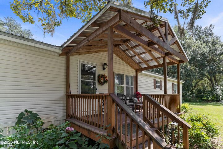 Property Photo:  4209 Southwood Road  FL 32063 