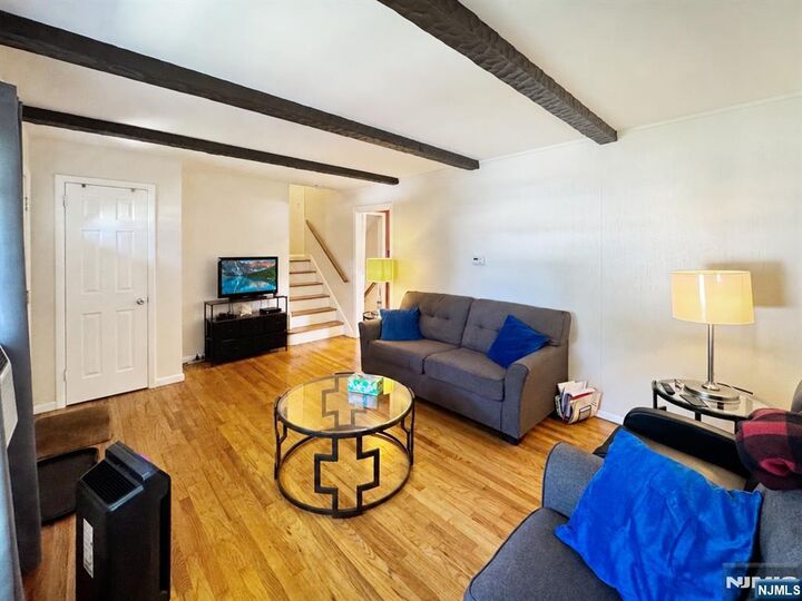 Property Photo:  168 Graham Terrace  NJ 07663 