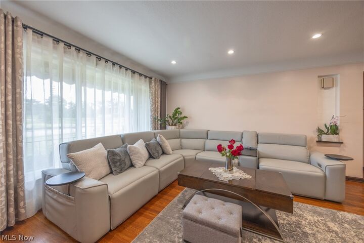 Property Photo: 6450 Manchester Road OH 44129