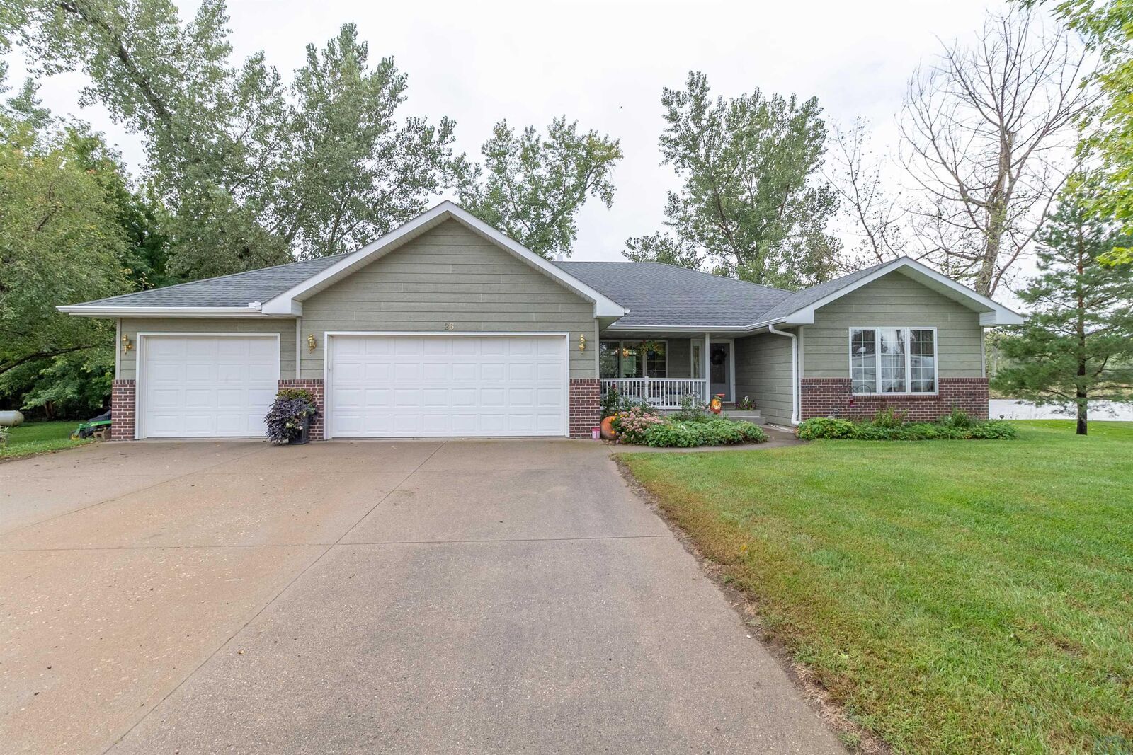 Property Photo:  10005 100th St Lot 26 &Amp 27  IA 51055 