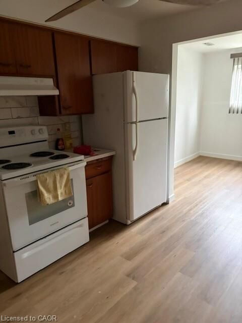 Property Photo:  150 Chandler Drive 1  ON N2E 1G9 