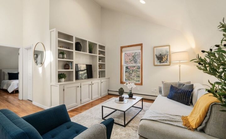 Property Photo: 9 High Street Place 3 MA 02445