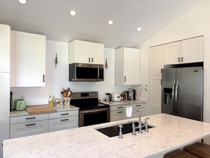Property Photo:  21 Bypass Rd  MA 01773 