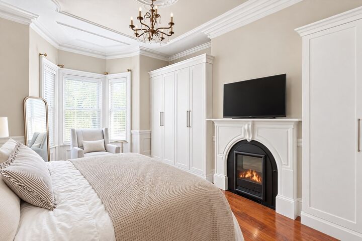 Property Photo:  131 I St 1  MA 02127 