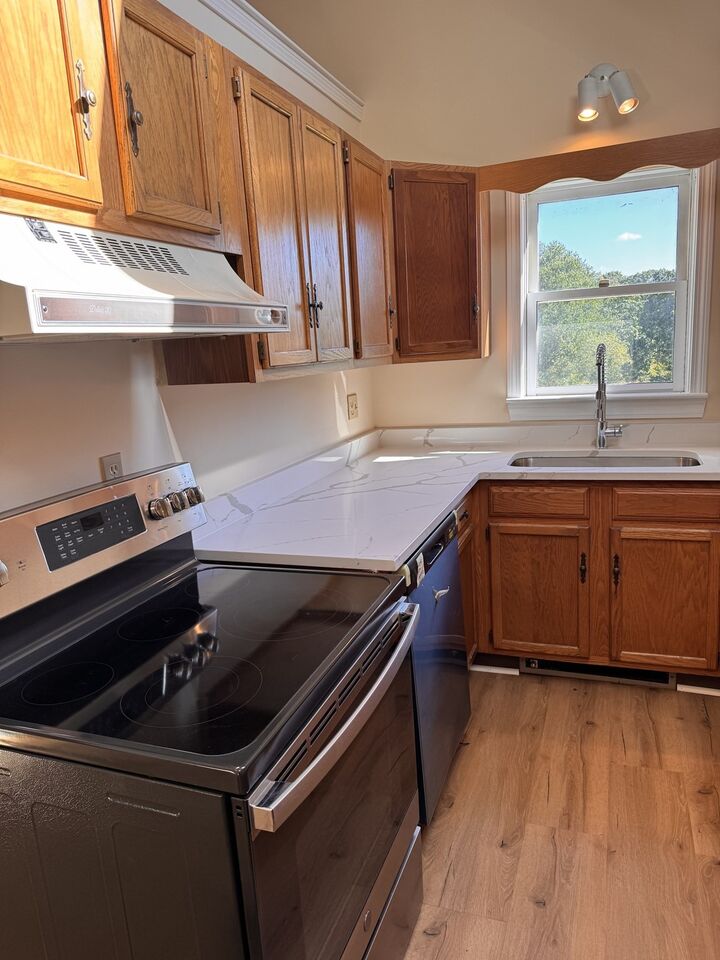 Property Photo: 13 Populatic Street B MA 02053