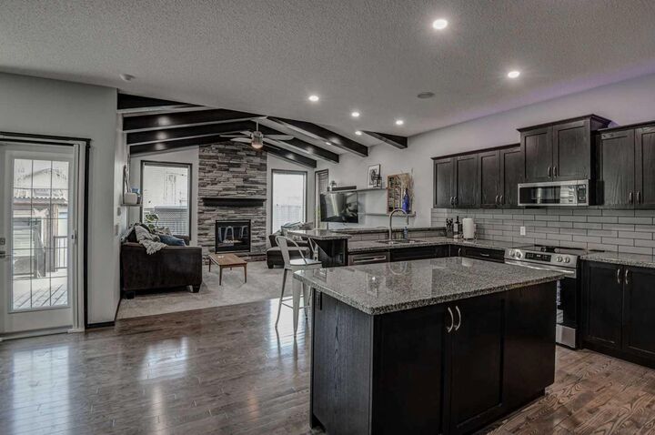 Property Photo:  23 Cranberry Circle SE  AB T3M 0M1 