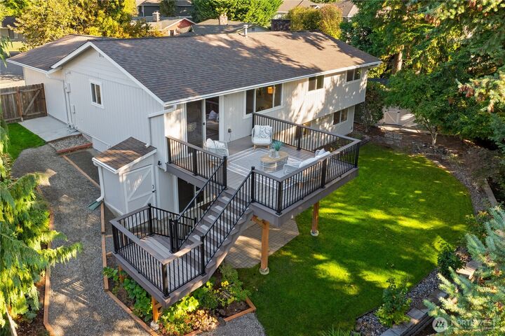 Property Photo: 2605 Camas Avenue NE WA 98056
