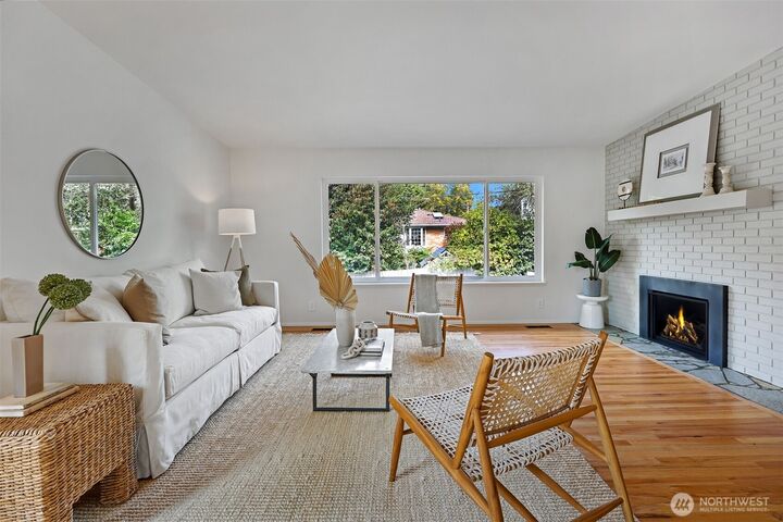 Property Photo:  1603 NW 89th Street  WA 98117 