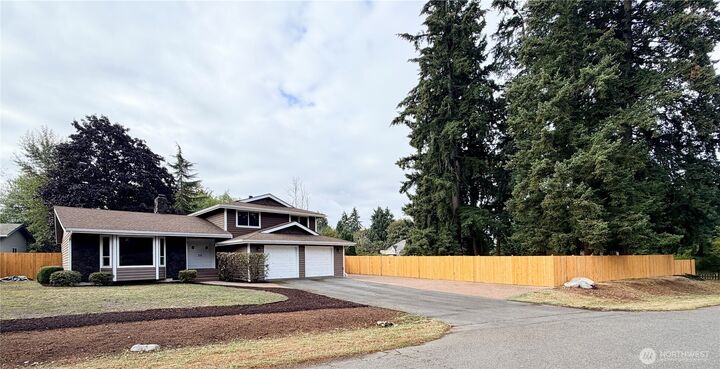 Property Photo:  9920  149th Street E  WA 98375 