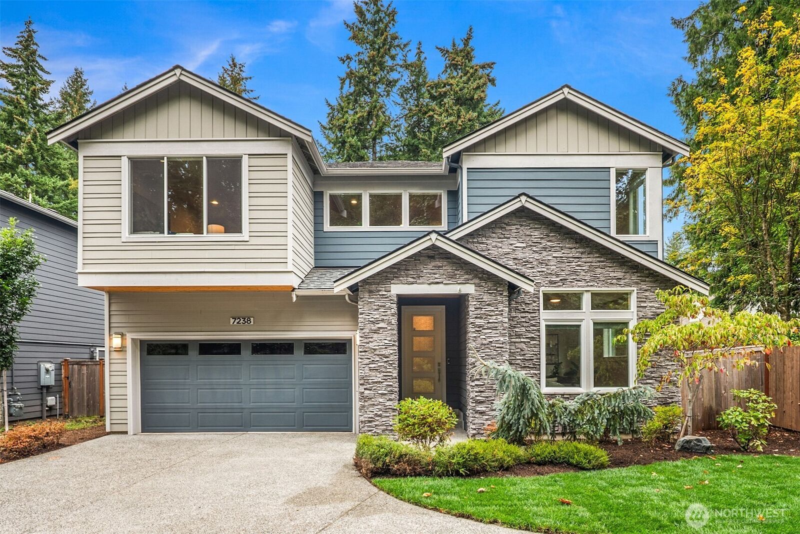 Property Photo:  7238 NE 129th Street  WA 98034 