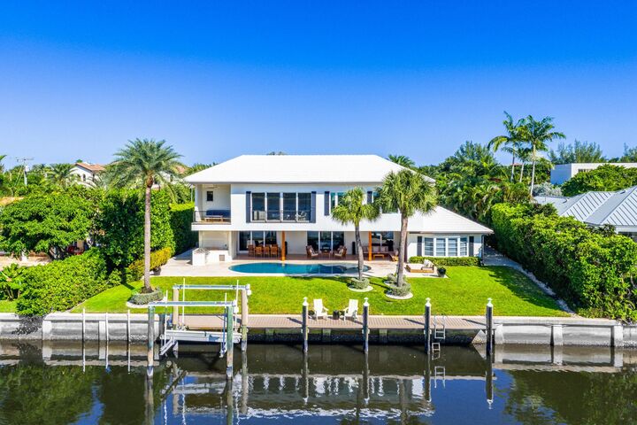 Property Photo: 50 Spoonbill Road FL 33462