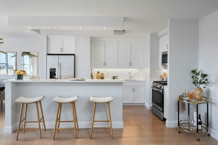 Property Photo:  155 W 68th Street 1434  NY 10023 