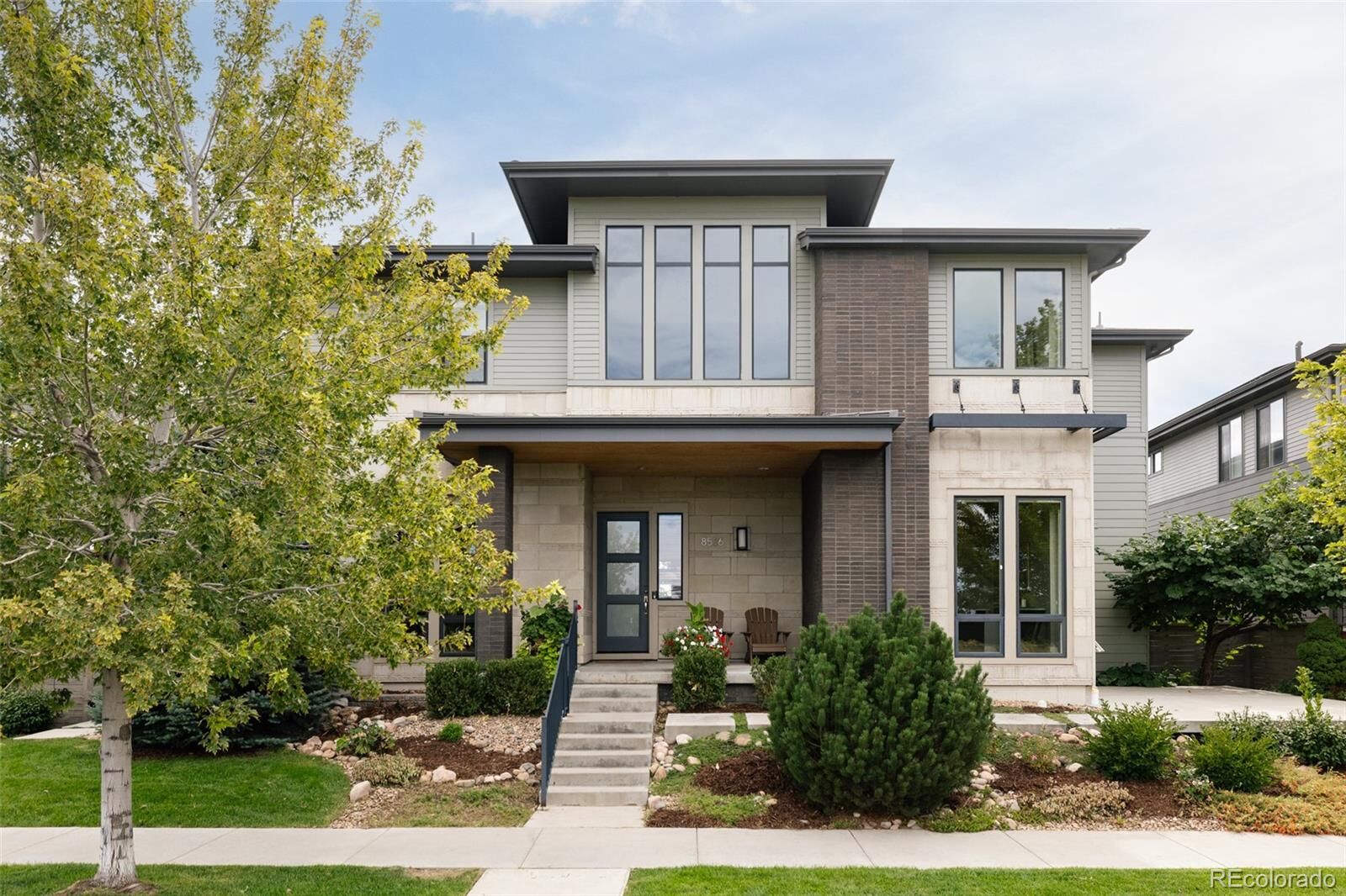 Property Photo:  8586 E 51st Avenue  CO 80238 