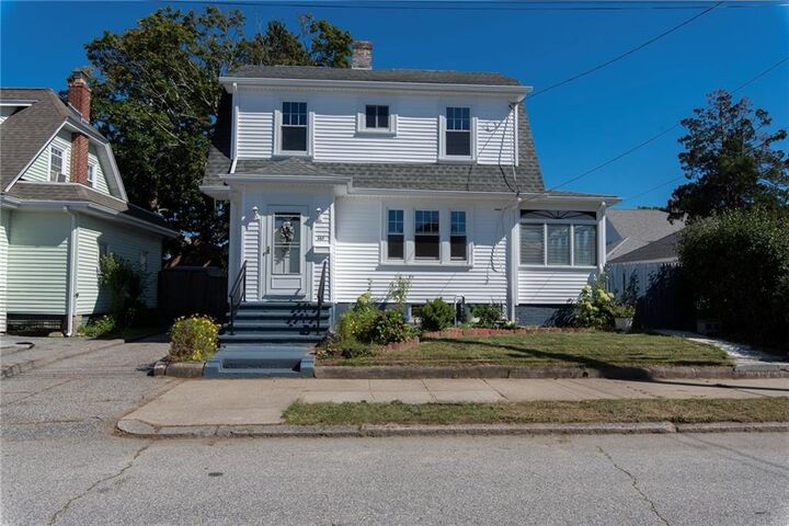 Property Photo:  146 Garden Street  RI 02910 