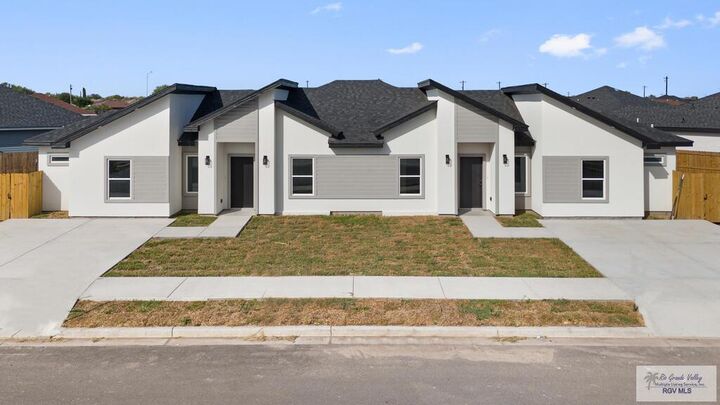 Property Photo: 1045 Oro Blanco Ave TX 78521