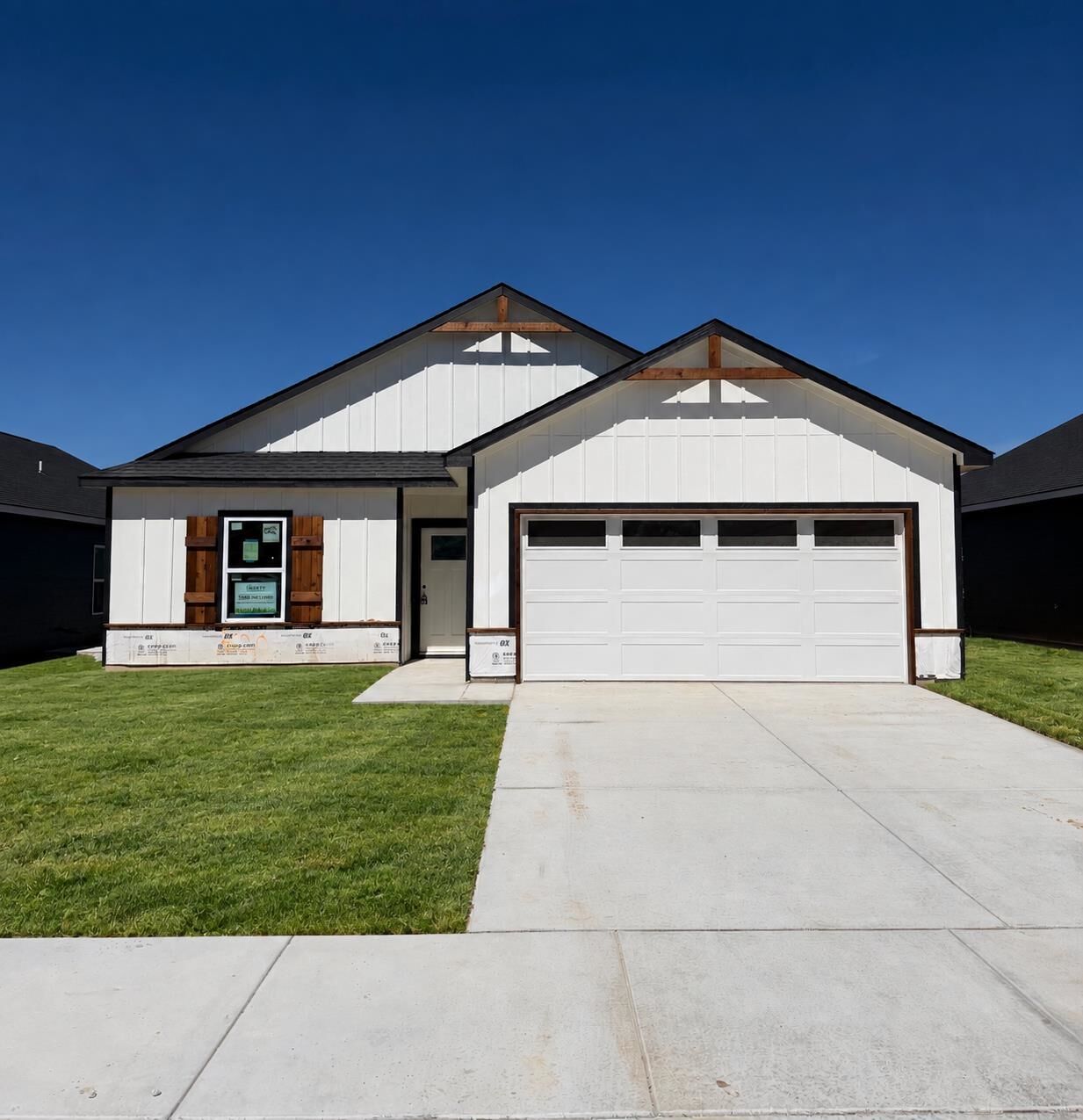 Property Photo: 3620 E Bearsden St KS 67037-7821