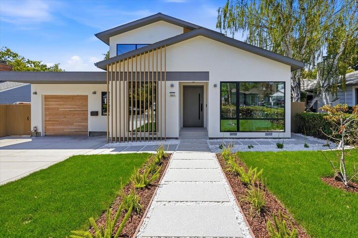 Property Photo:  1811 Robin Whipple Way  CA 94002 