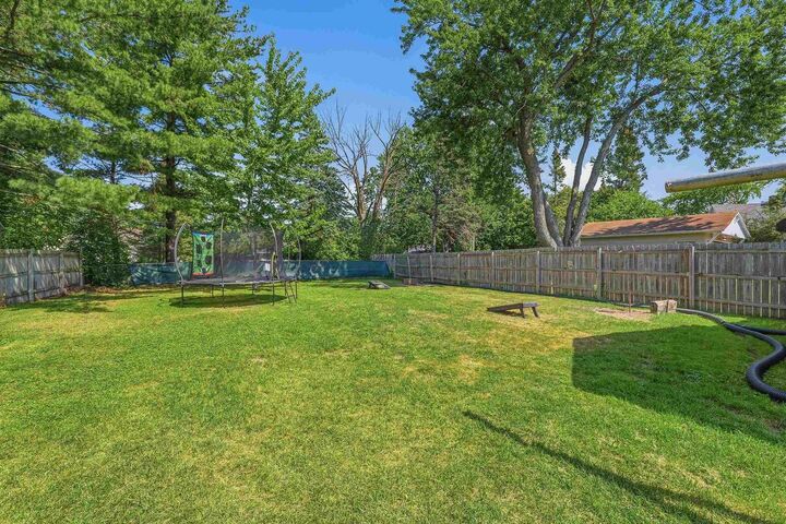 Property Photo:  438 W Foster Street  WI 54915 