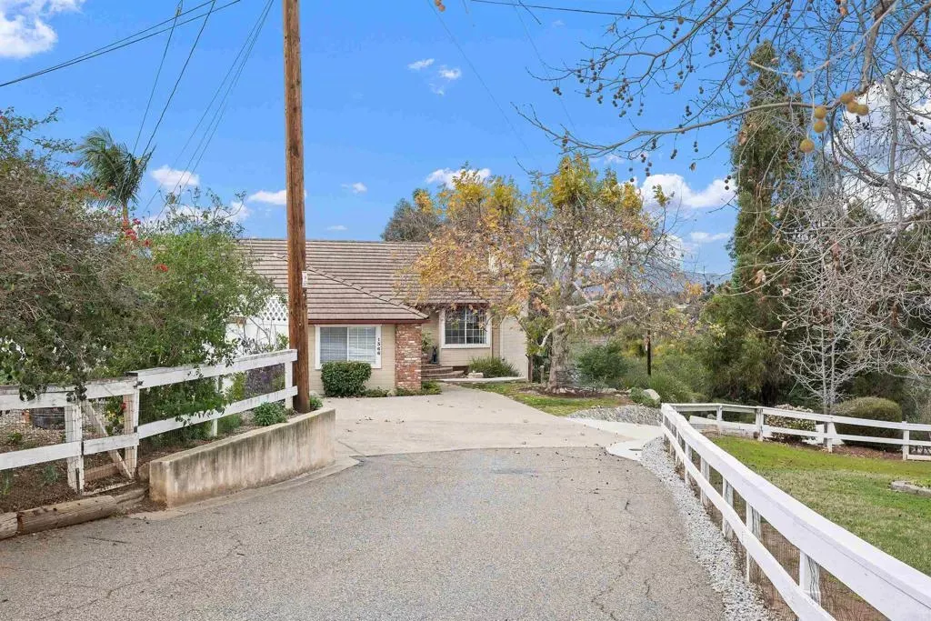Property Photo:  1366 Via Feliz  CA 92028 