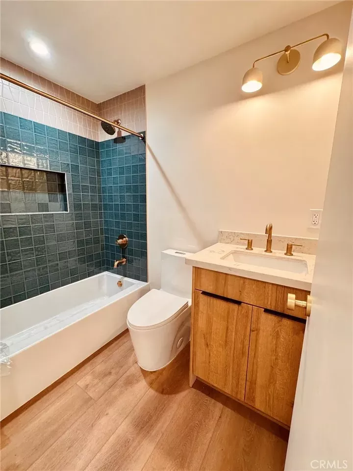 Property Photo:  414 S Avenue 56  CA 90042 
