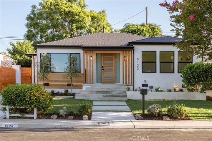 Property Photo: 6132 W 82nd CA 90045