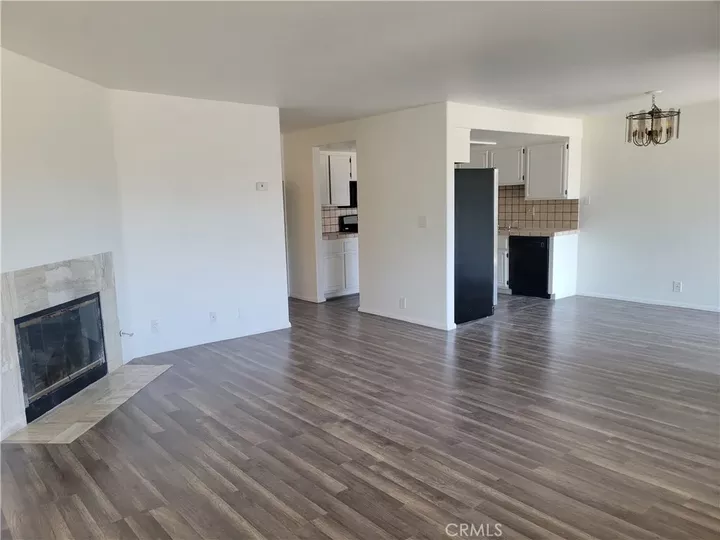 Property Photo:  923 E Ocean Boulevard 7  CA 90802 