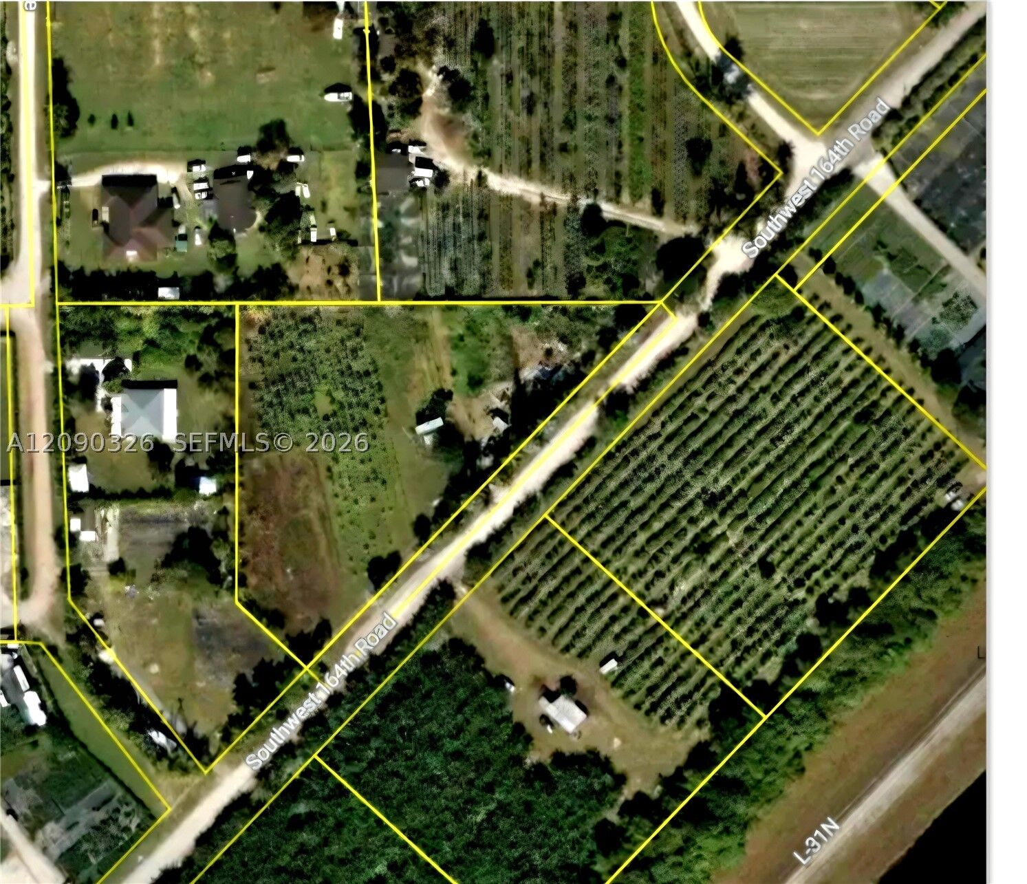 Property Photo:  196 SW 164 Rd  FL 33187 